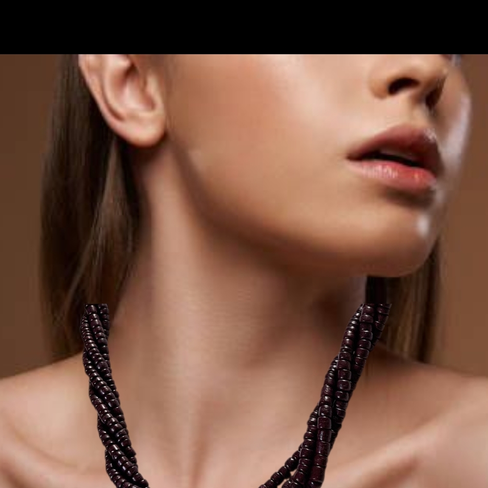 Handmade Elegant Triple Layer Twisted Necklace